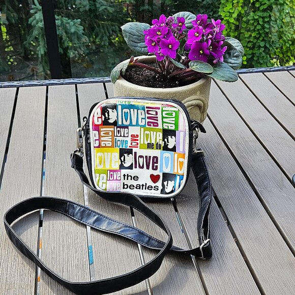 Early 2000s - BEATLES crossbody belt loop bag - Picture 1 of 5